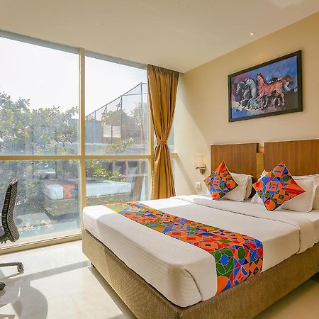 مومباي Fabhotel Royal International المظهر الخارجي الصورة