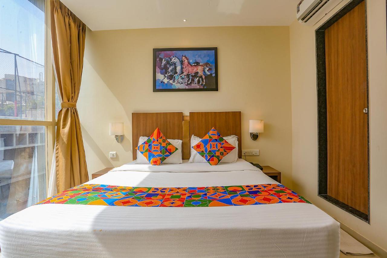 مومباي Fabhotel Royal International المظهر الخارجي الصورة