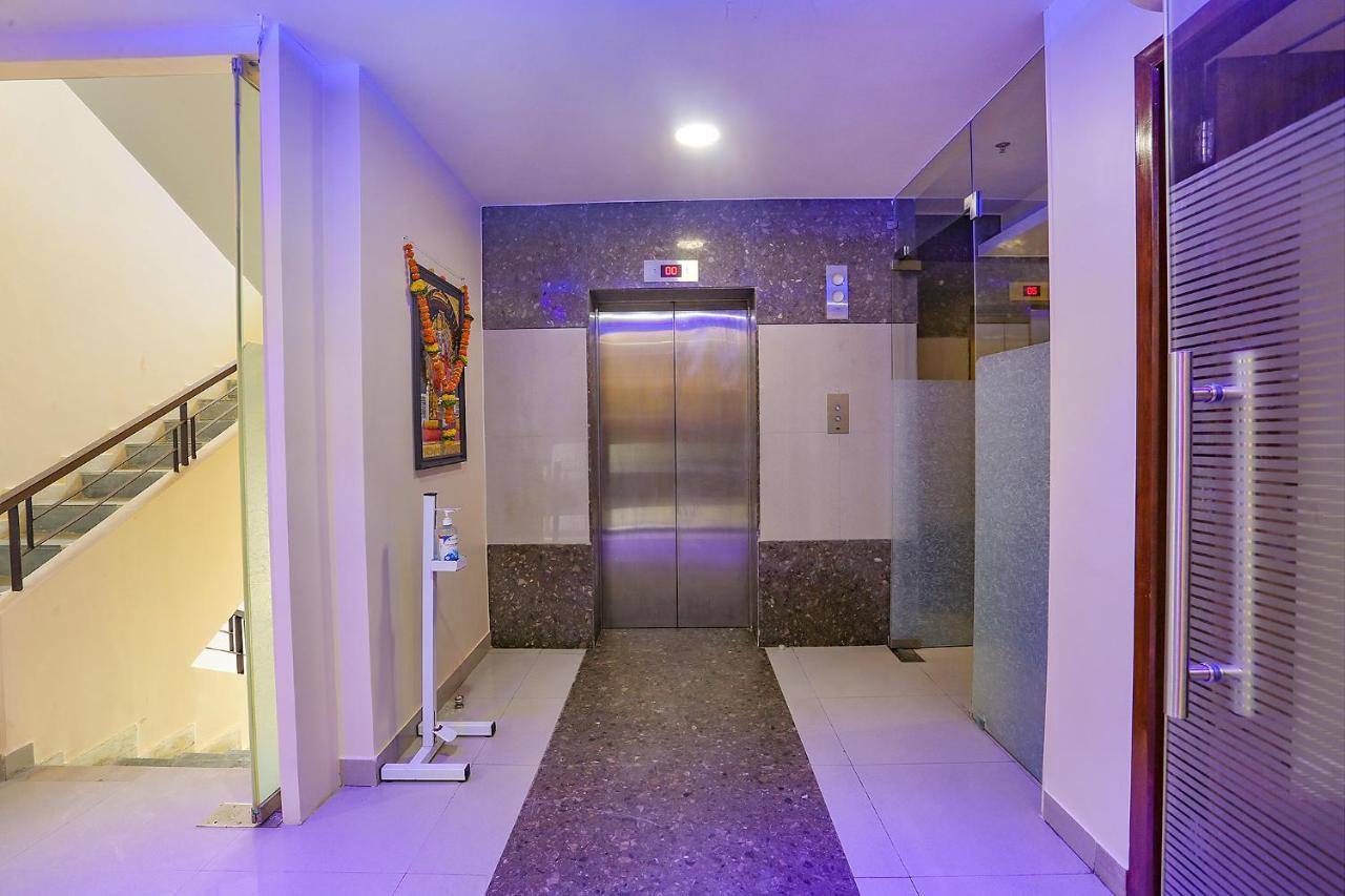 مومباي Fabhotel Royal International المظهر الخارجي الصورة