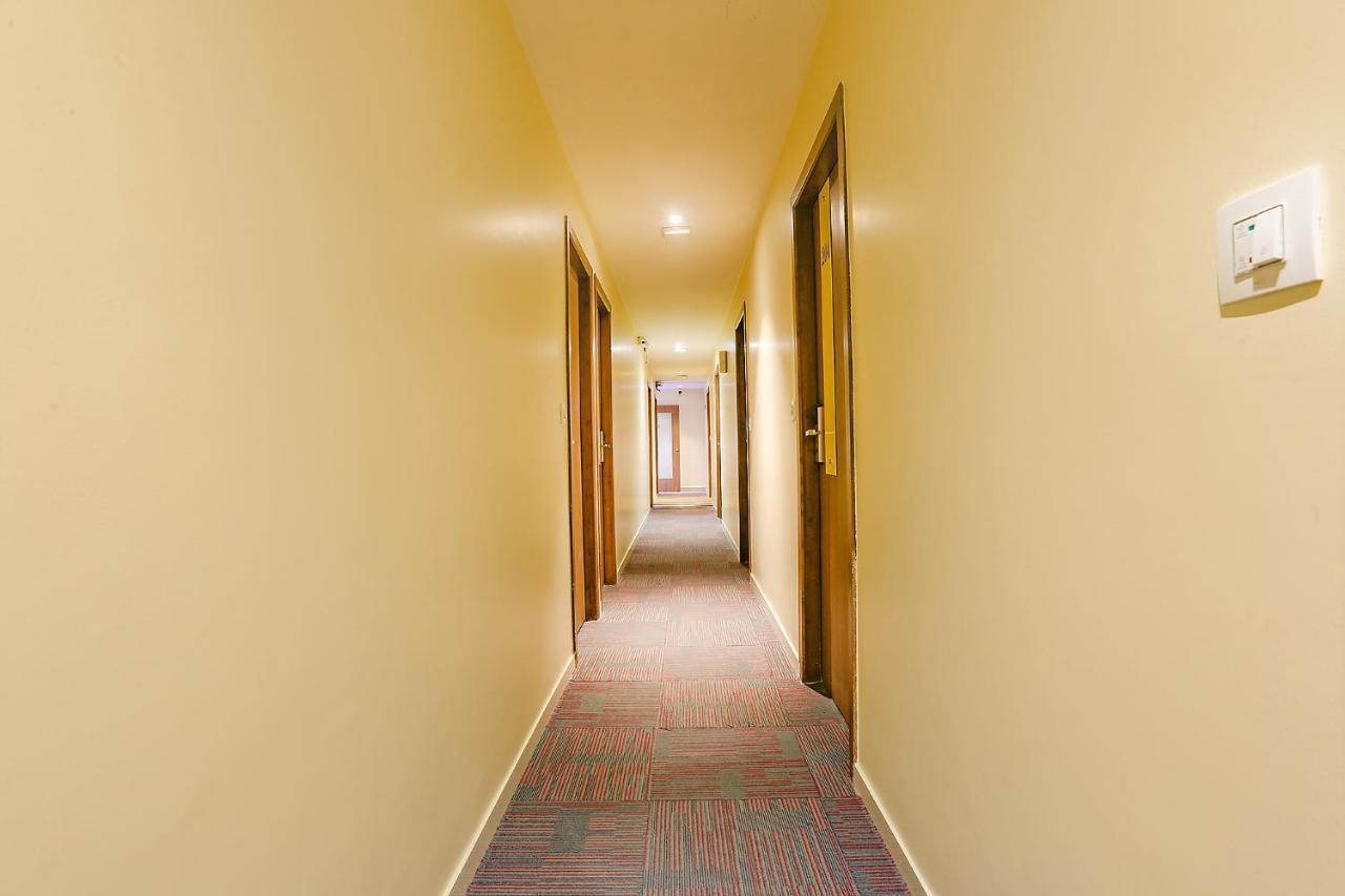 مومباي Fabhotel Royal International المظهر الخارجي الصورة