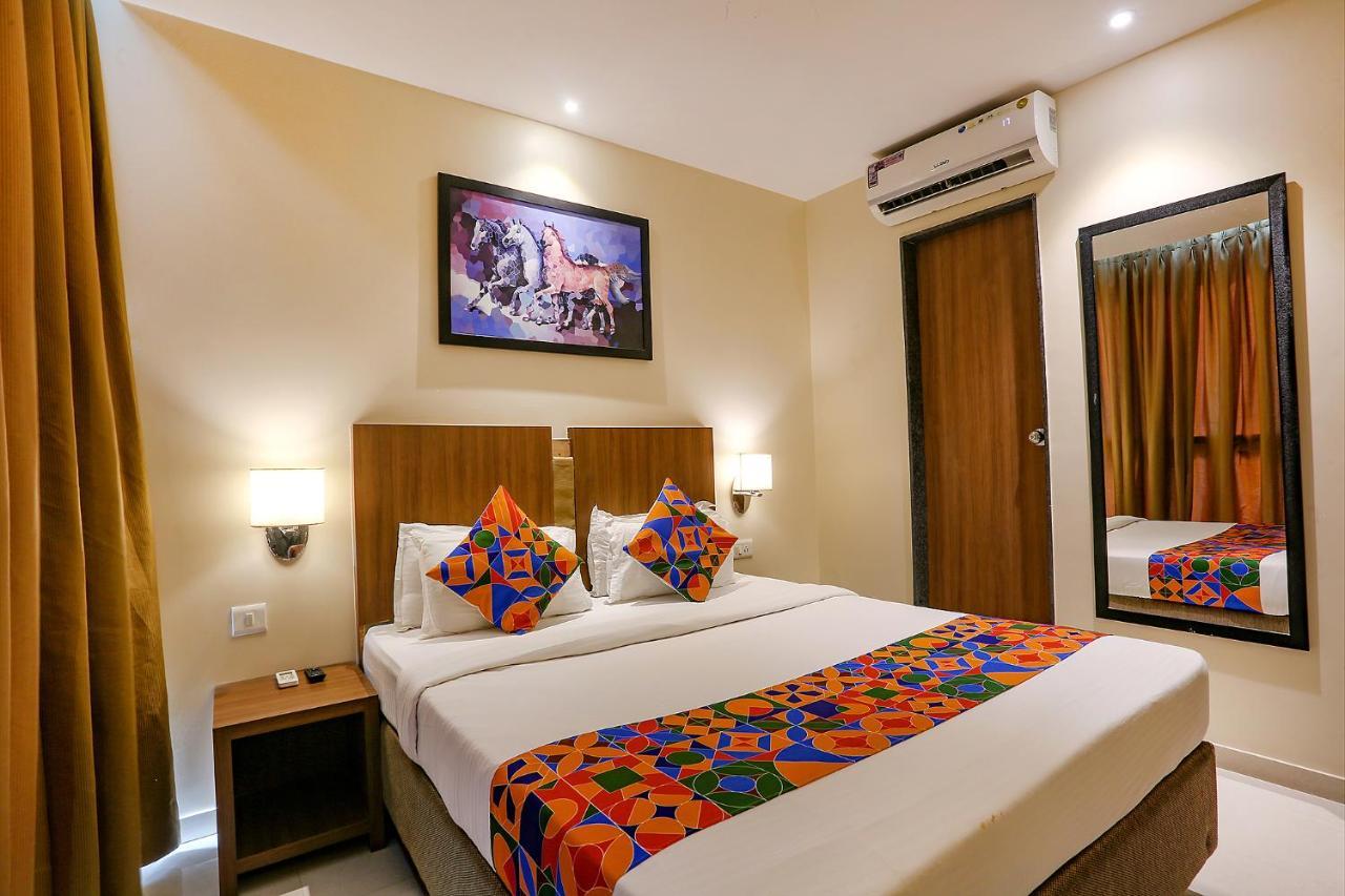 مومباي Fabhotel Royal International المظهر الخارجي الصورة