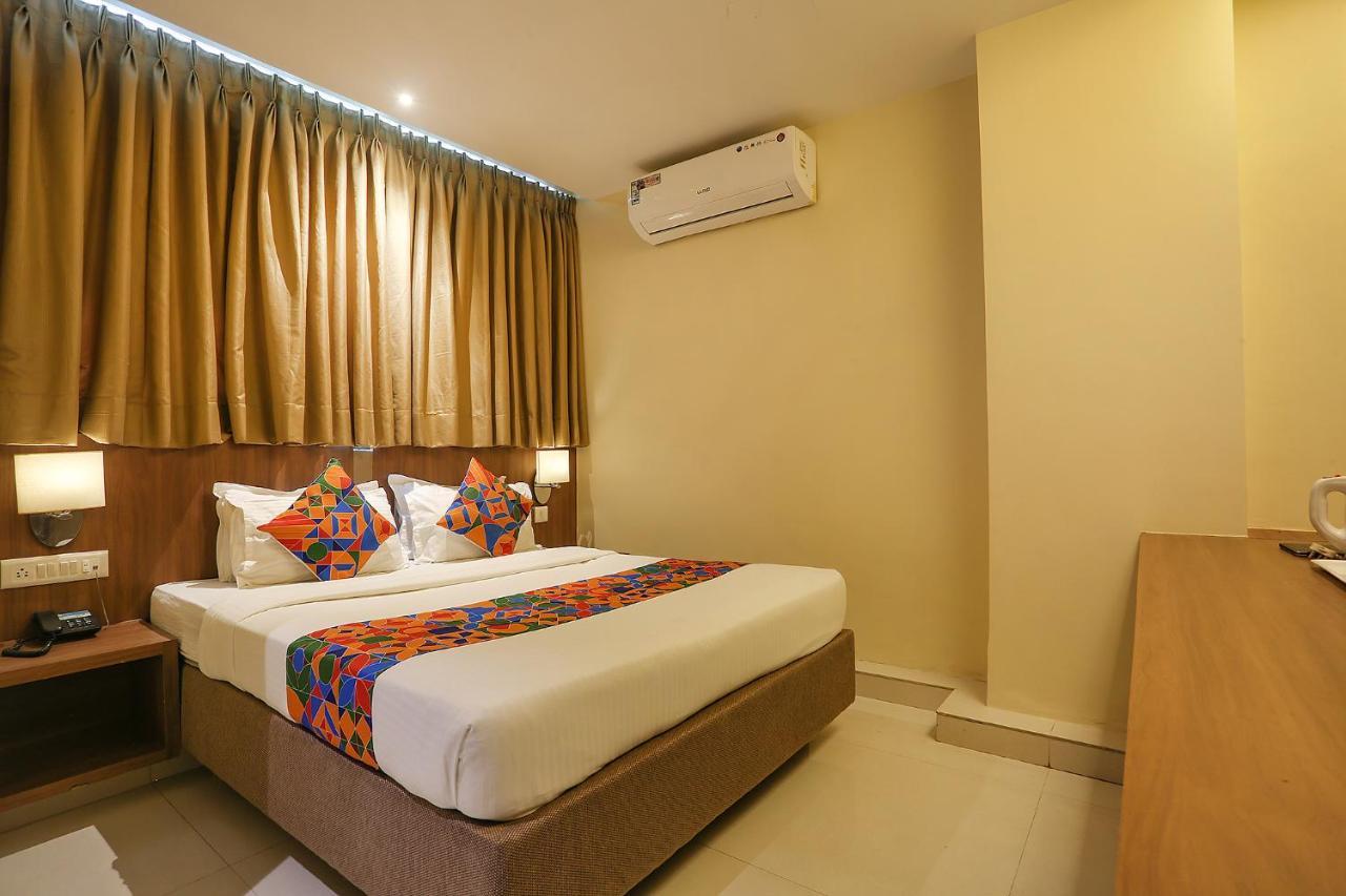 مومباي Fabhotel Royal International المظهر الخارجي الصورة